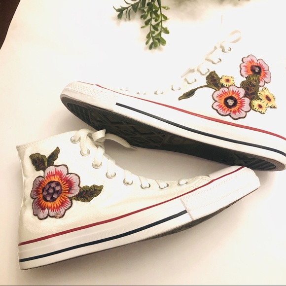 Converse Shoes - Converse high tops white w floral embroidery 10